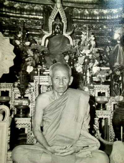 ภาพถ่ายหลวงพ่อสุด วัดกาหลง9.jpg